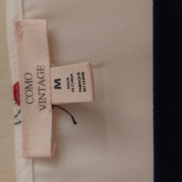 COMO VINTAGE Short Sleeve VNeck Cherry Print Pullover Top - Picture 3 of 10